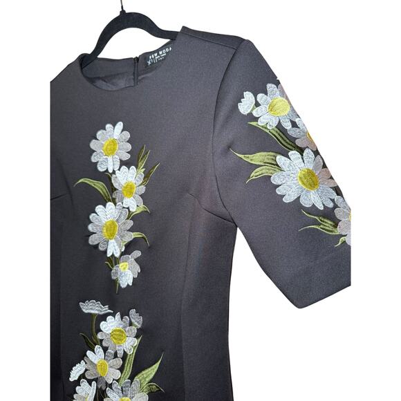 Few Moda NY Black Daisy Embroidered Dress - Chic Floral Mini Cocktail Dress - Picture 3 of 9